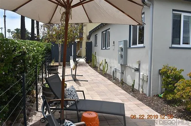 4304 Lamont St — Photo 9