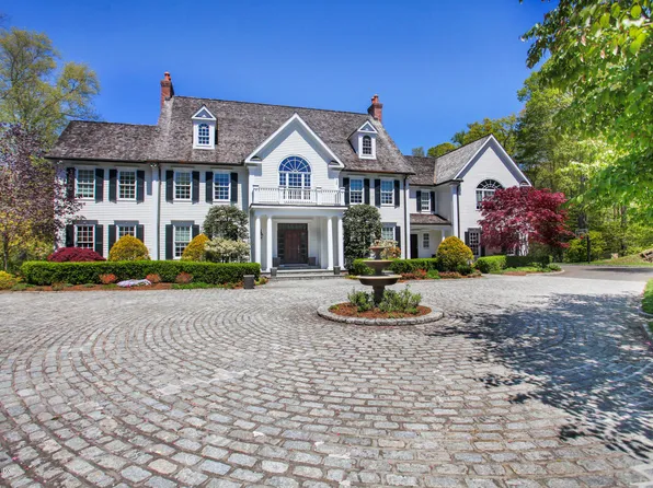 50 Byfield Ln, Greenwich, CT 06830