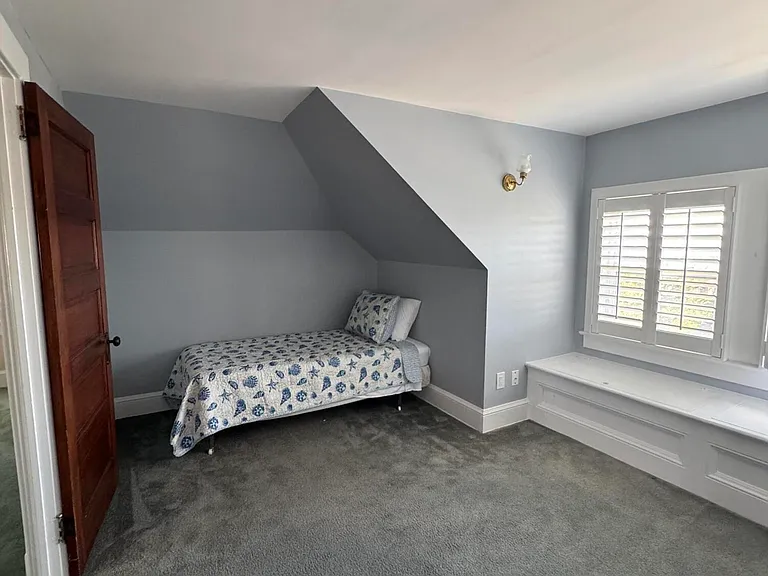 120 Garfield Ave — Photo 21