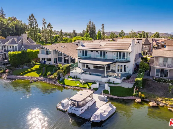 3704 Capstan Cir, Westlake Village, CA 91361