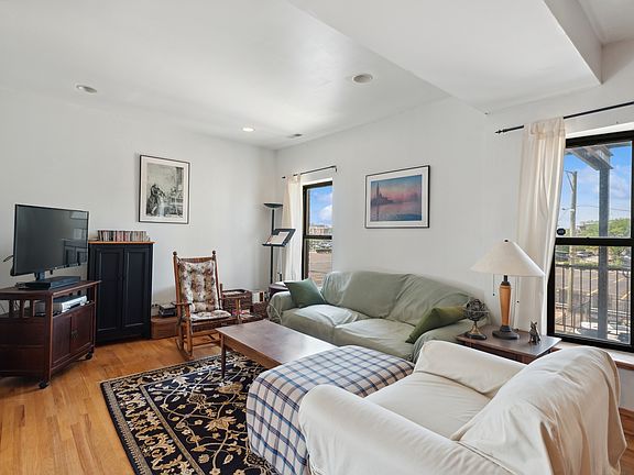2nd image of 6236 S Dorchester Ave APT 2B