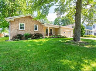 1818 Canavan Dr, Poland, OH 44514