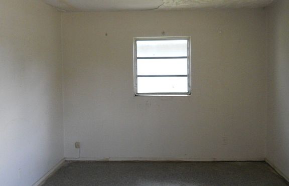 4th image of 7208 Udine Ave