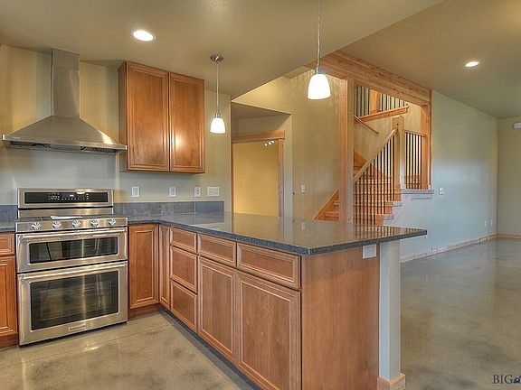 5th image of 1802 Santa Ana Ct