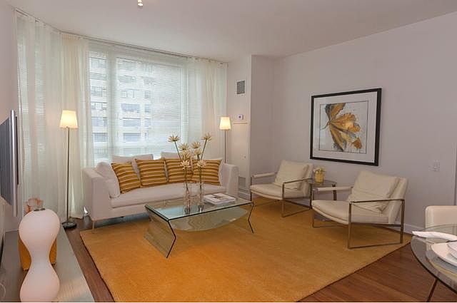1st image of 330 W 39th St APT 10K