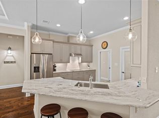 1285 Tradewind Cir, Azle, TX 76020