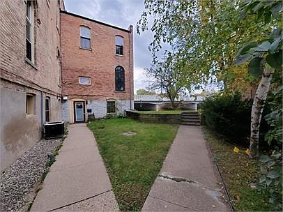 1st image of 163-165 W Huron St #15384830