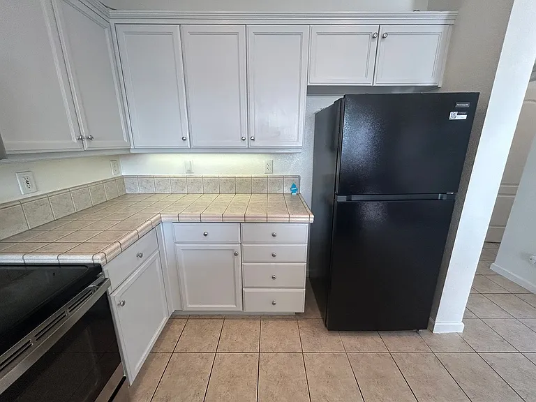 3293 Dewar Ln — Photo 5