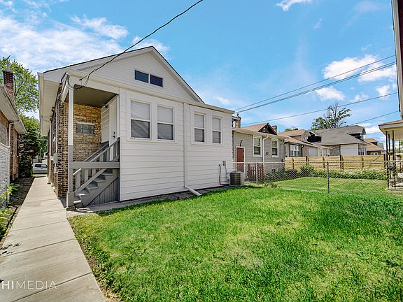 3rd image of 4844 W Kamerling Ave