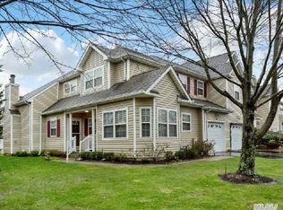 45 Deer Valley Dr #68-D, Nesconset, NY 11767