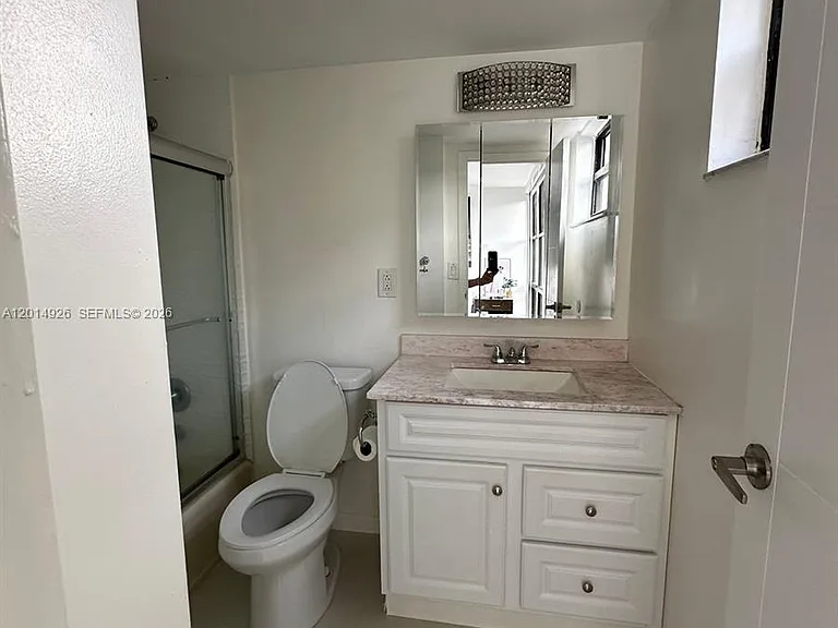 17021 N Bay Rd #815 — Photo 7