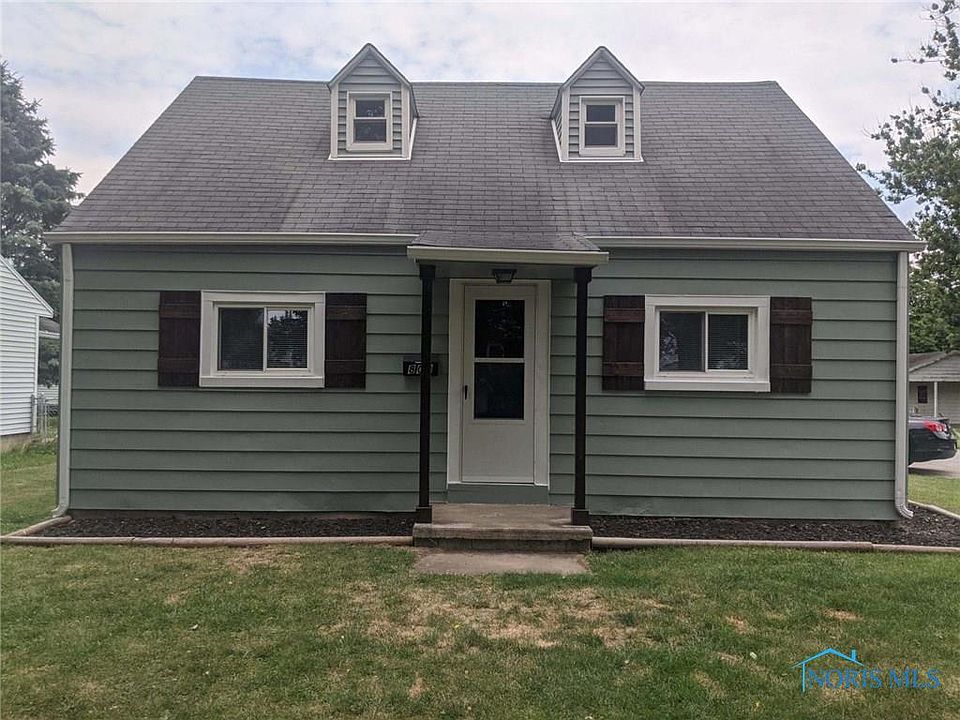 1st image of 809 Cherry St