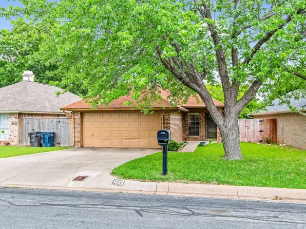 1533 Eastview St, Fort Worth, TX 76134