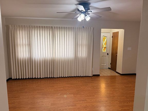3rd image of 802 McDonald Road