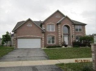13516 S Vicarage Dr, Plainfield, IL 60544