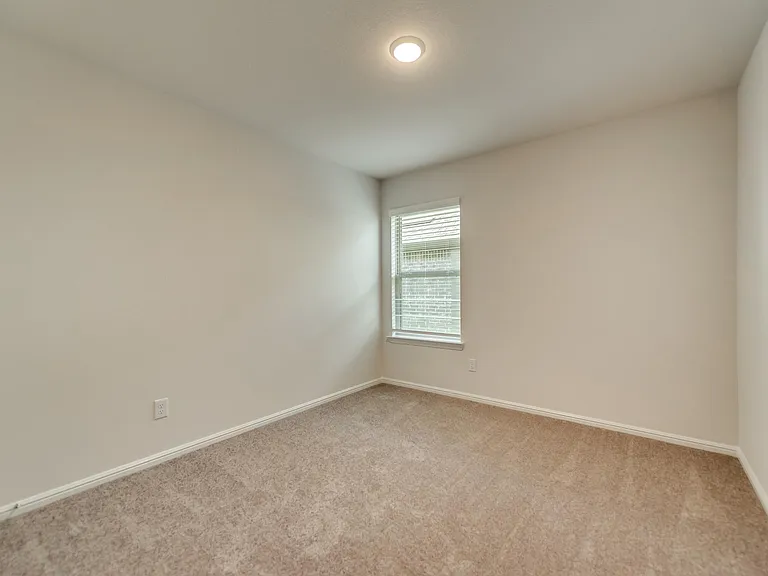 4909 Cleves Ave — Photo 13