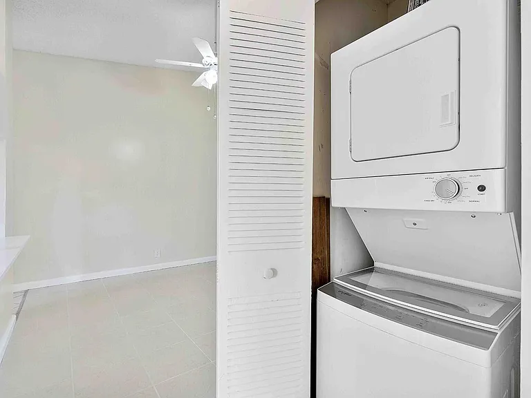 3375 Jaywood Ter #2050 — Photo 19