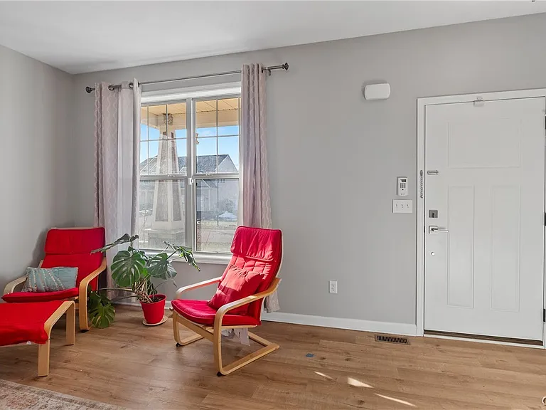4809 Lepinske Farm Pl — Photo 3