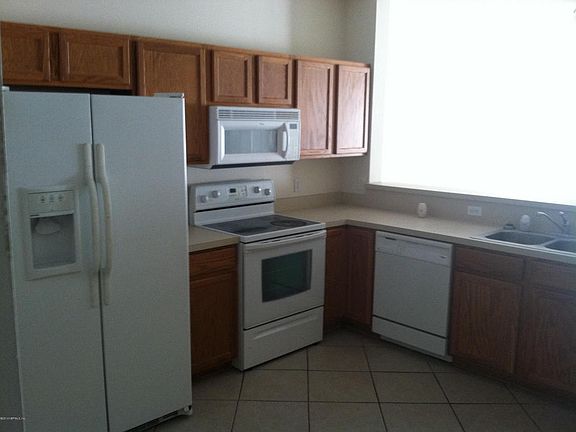 3rd image of 1105 Southern Mill Ct