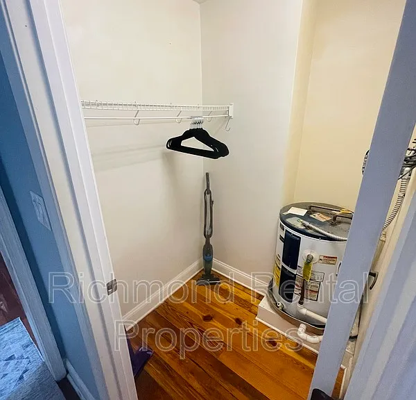 3 N Harvie St #4 — Photo 10