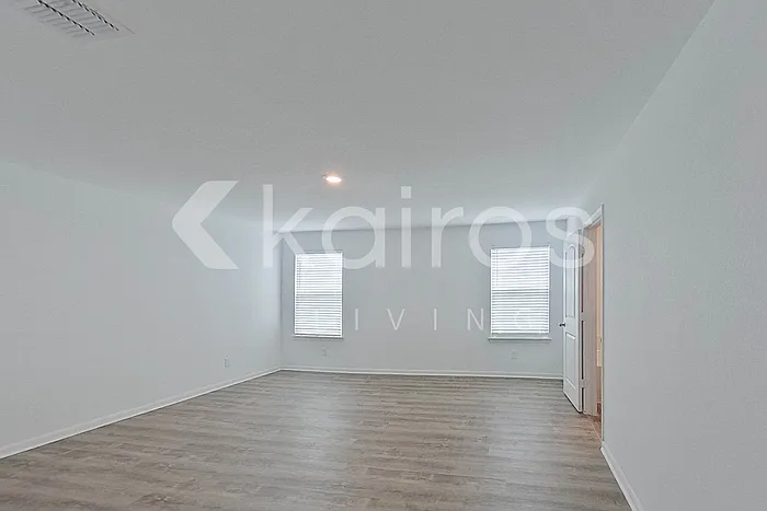 962 Shady Brk — Photo 13
