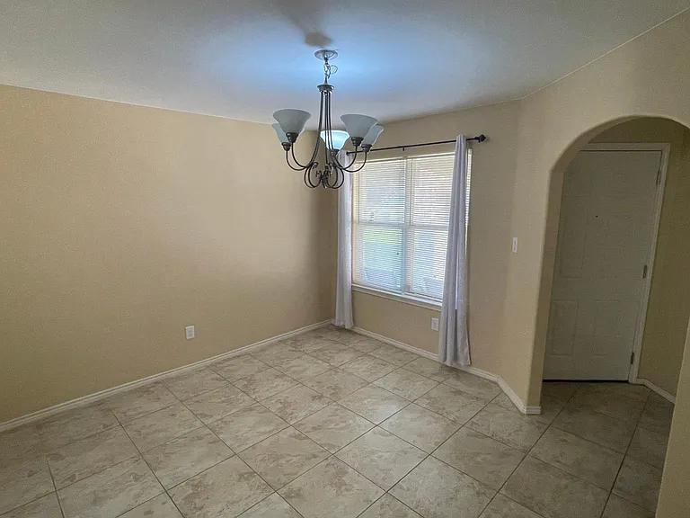 4405 Thunderbird Ave — Photo 61