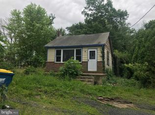 1107 County Line Rd, Chalfont, PA 18914