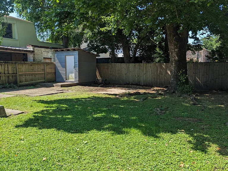 330 General Mouton Ave — Photo 27