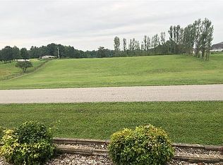 67 Miles Ave, Loretto, KY 40037