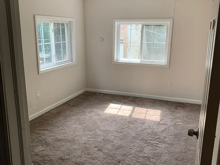 52 Mill St — Photo 6