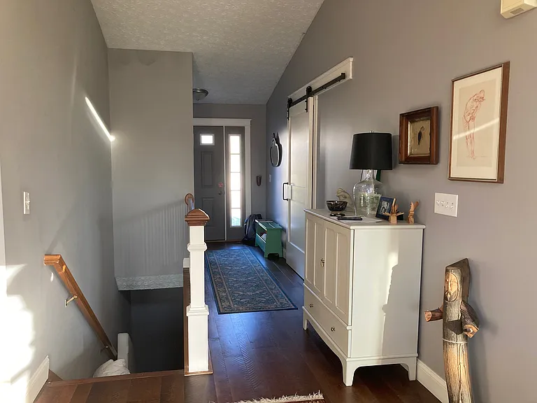 141 Overtrick Dr — Photo 10