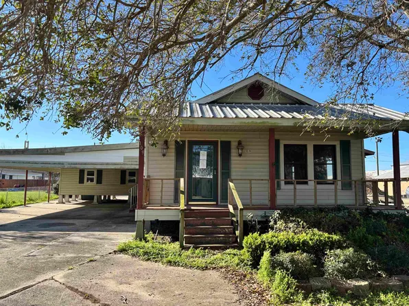 109 Pellegrin St, Chauvin, LA 70344