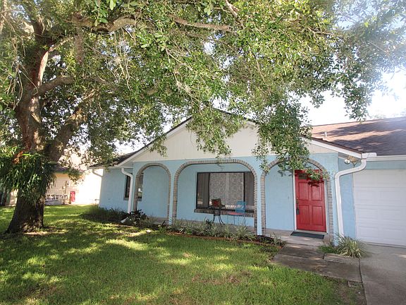 2nd image of 604 English Oaks Dr