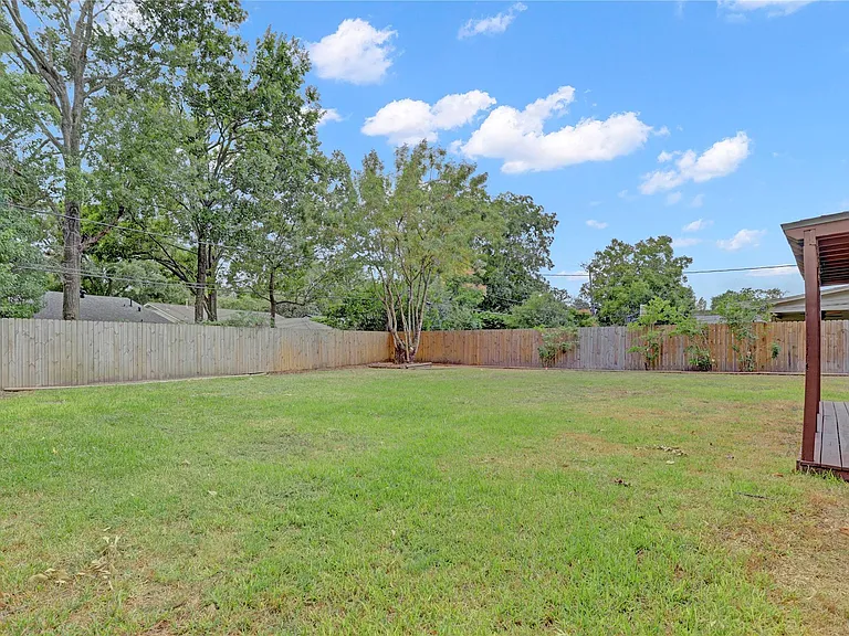 9631 Fairdale Ln — Photo 20