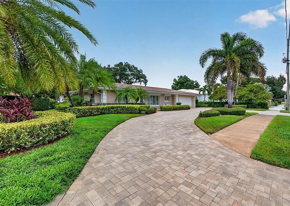 1st image of 802 OSCEOLA ROAD