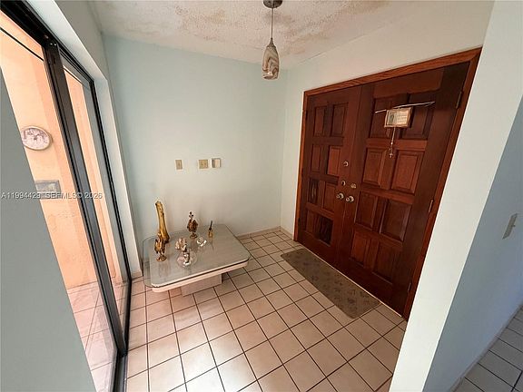 4th image of 13470 SW 27th St