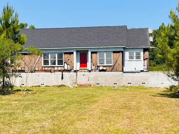 211 Skywater Blvd, Albany, GA 31705