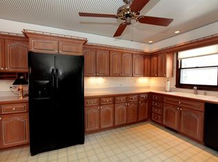 4310 Elm Rd, Gurnee, IL 60031