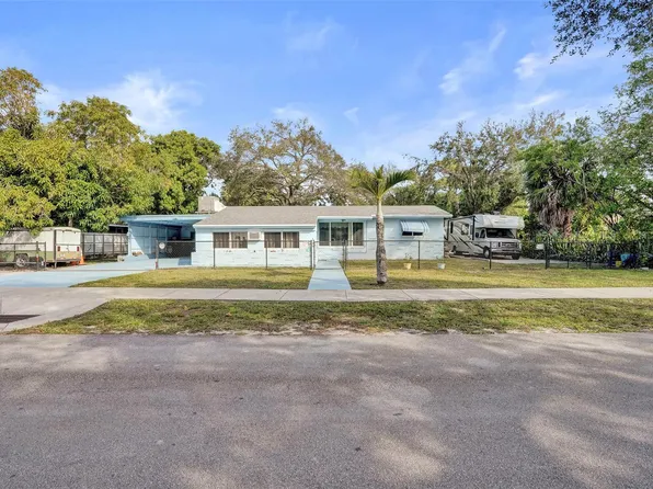4165 SW 24th Street, Fort Lauderdale, FL 33317