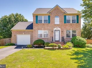 456 Crosswinds Dr, Charles Town, WV 25414