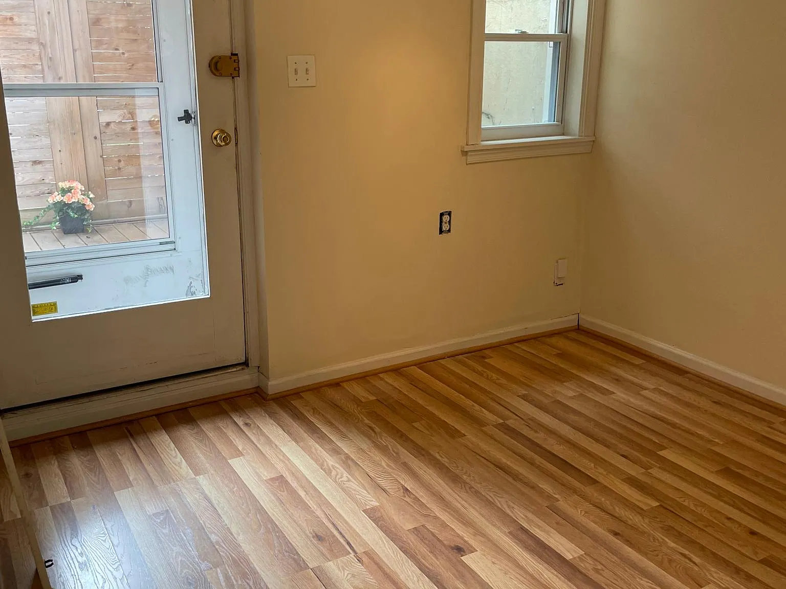 2 bed, 775 sqft, $2,075 — Photo 3