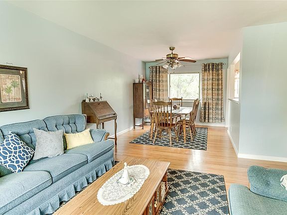 4th image of 4575 Tauneybrook Dr
