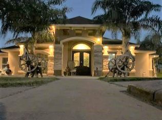 2204 Spicewood Dr, Eagle Pass, TX 78852