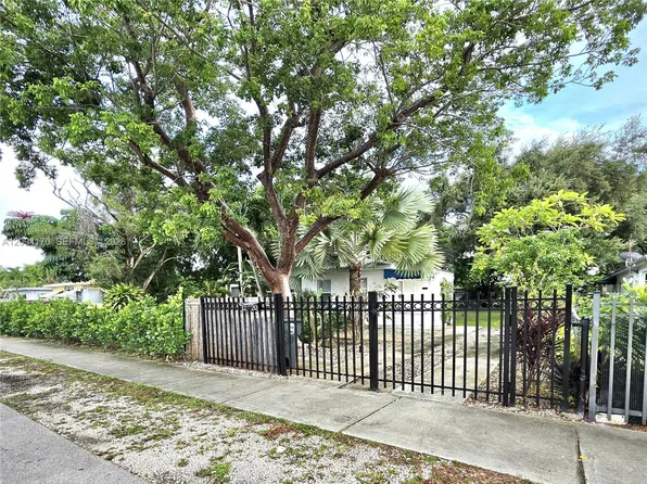 1220 NE 128th St, North Miami, FL 33161