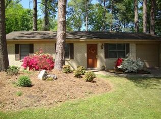 4714 Fairlee Dr, Little Rock, AR 72209