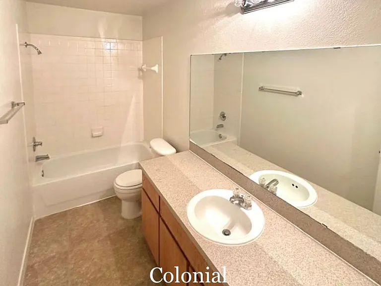 1627 Yuma Trl #A — Photo 12