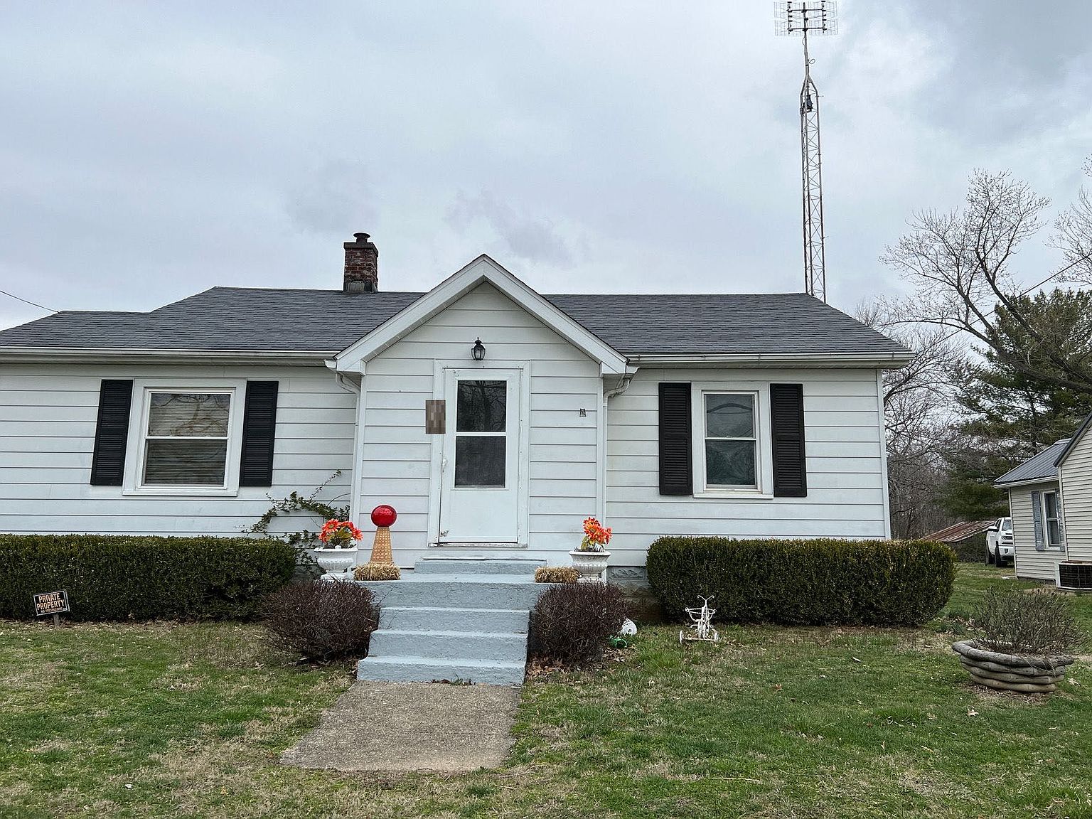 714 W Moore St 308, Mc Leansboro, IL 62859 Zillow