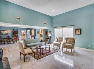 5537 Shadow Crest St, Houston, TX 77096