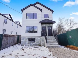 296 Eltingville Blvd FLOOR 1, Staten Island, NY 10312