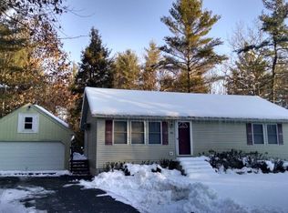 186 Marilyn Ln, Center Conway, NH 03813